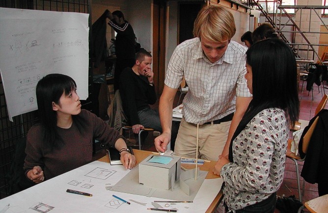 Discussion, Yuri, Audun and Tomoko