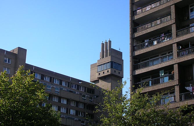 Belfron Tower, Erno Goldfinger