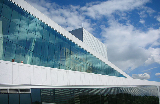 Exterior, Oslo Opera, Snøhetta