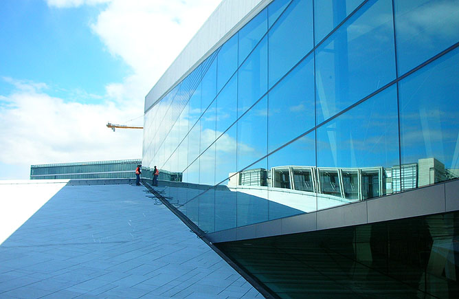 Exterior, Oslo Opera, Snøhetta