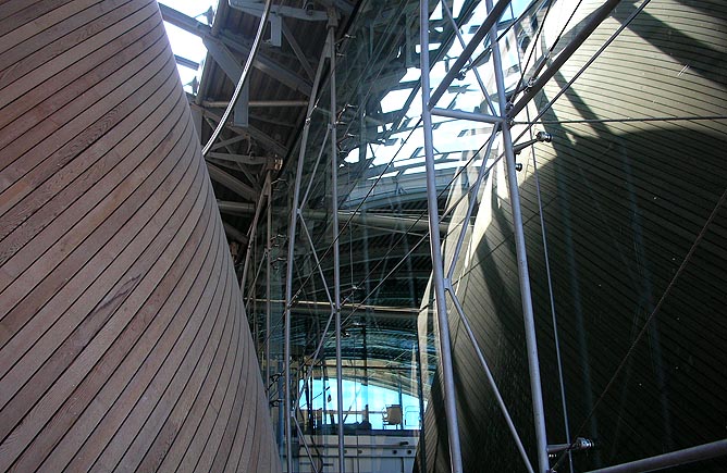 Law Courts Interior, Bordeaux, Richard Rogers