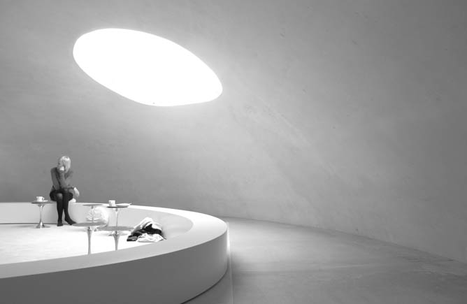 Ryue Nishizawa: Teshima Art Museum, interior cafe