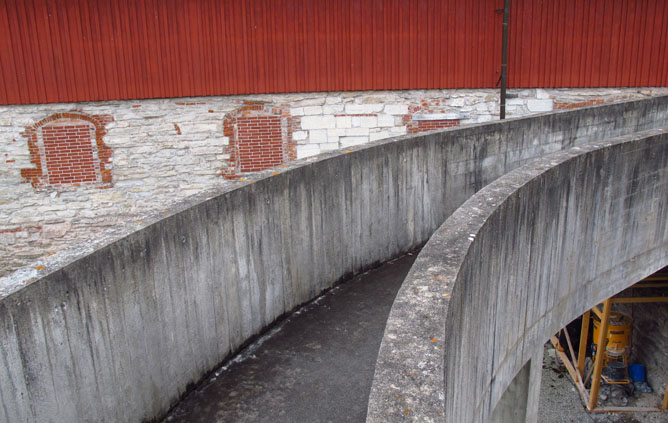 Sverre Fehn: Storhamarlåven, Hamar