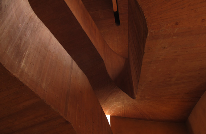 Herzog De Meuron: Museum Küppersmühle, Duisburg, Interior Staircase