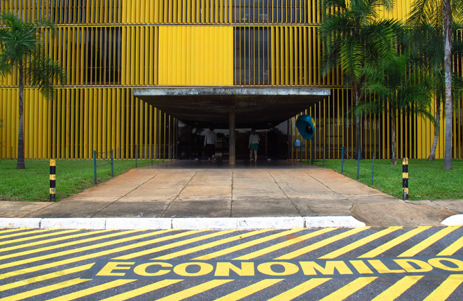 Oscar Niemeyer: Anexo IV da Câmara dos Deputados