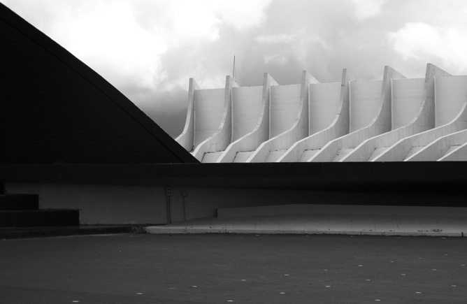 Oscar Niemeyer: Teatro Pedro Calmon