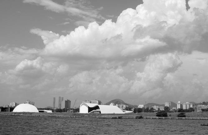 Oscar Niemeyer: Teatro Popular, Niterói