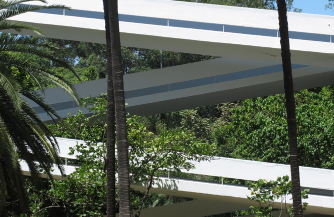 Oscar Niemeyer: Ciccillo Matarazzo Pavilion, Parque Ibirapuera, São Paulo